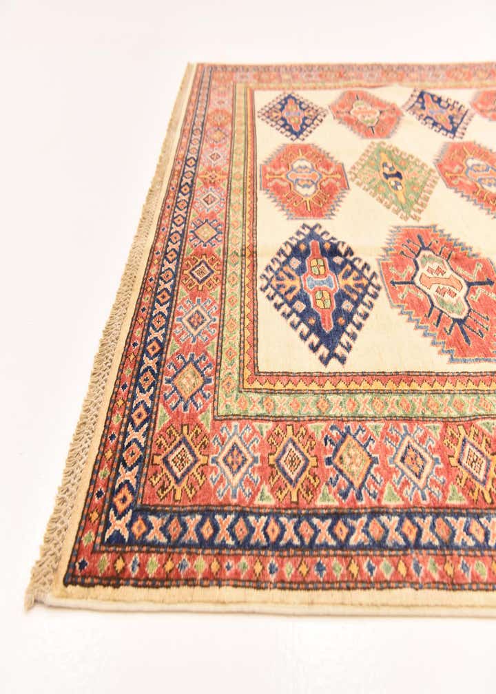 5' 8 x 7' 7 Hand Knotted Kazak Oriental Rug