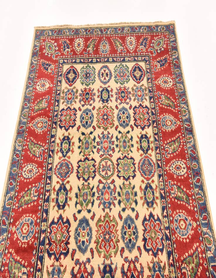Detail image of 4' x 5' 10 Hand Knotted Kazak Rug