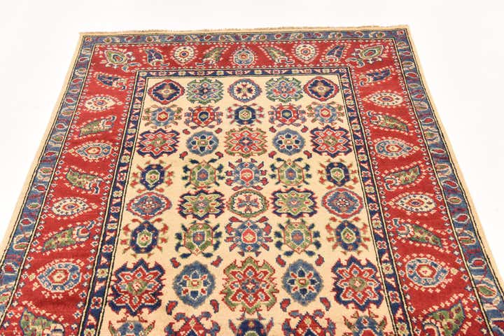 4' x 5' 10 Hand Knotted Kazak Rug