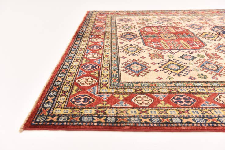 Detail image of 6' x 7' 6 Hand Knotted Kazak Oriental Rug