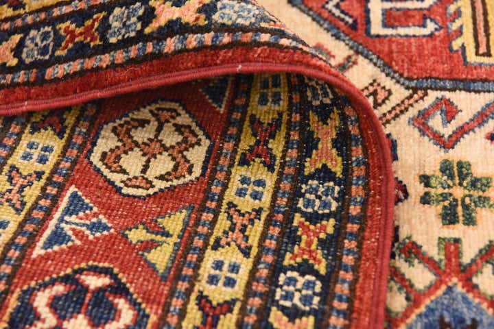 6' x 7' 6 Hand Knotted Kazak Oriental Rug