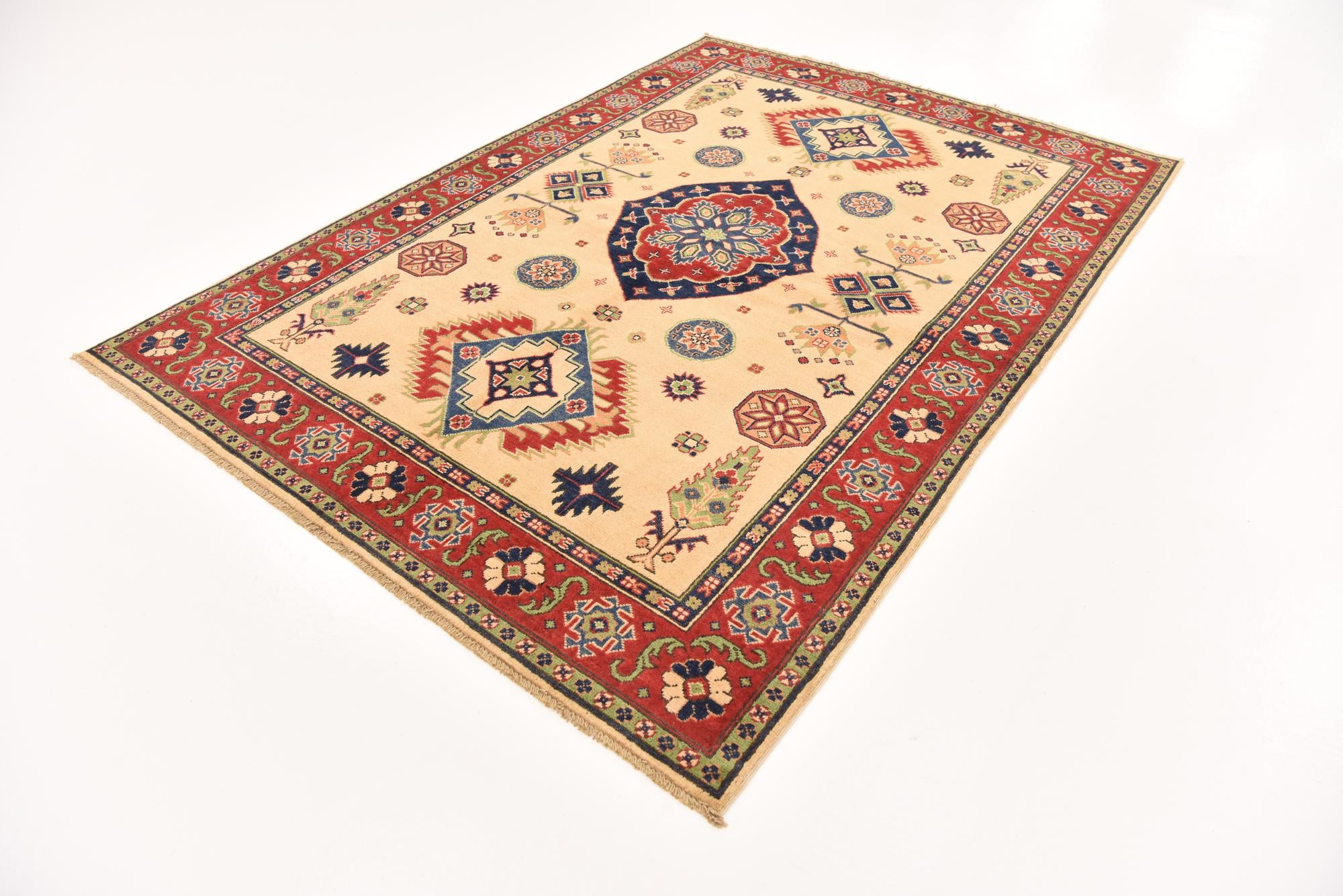 5' 6 x 7' 9 Hand Knotted Kazak Rug