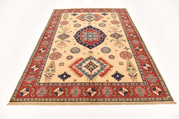 5' 6 x 7' 9 Hand Knotted Kazak Rug