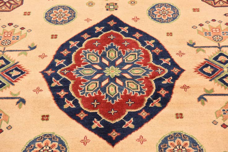 Detail image of 5' 6 x 7' 9 Hand Knotted Kazak Rug
