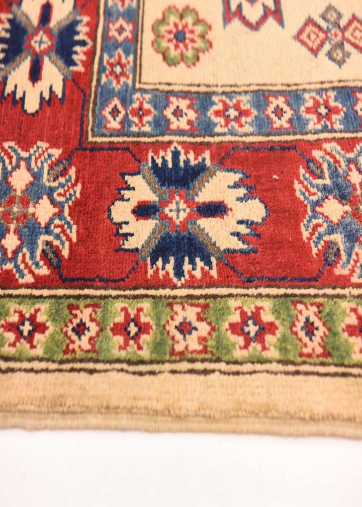 5' 7 x 7' 10 Hand Knotted Kazak Rug