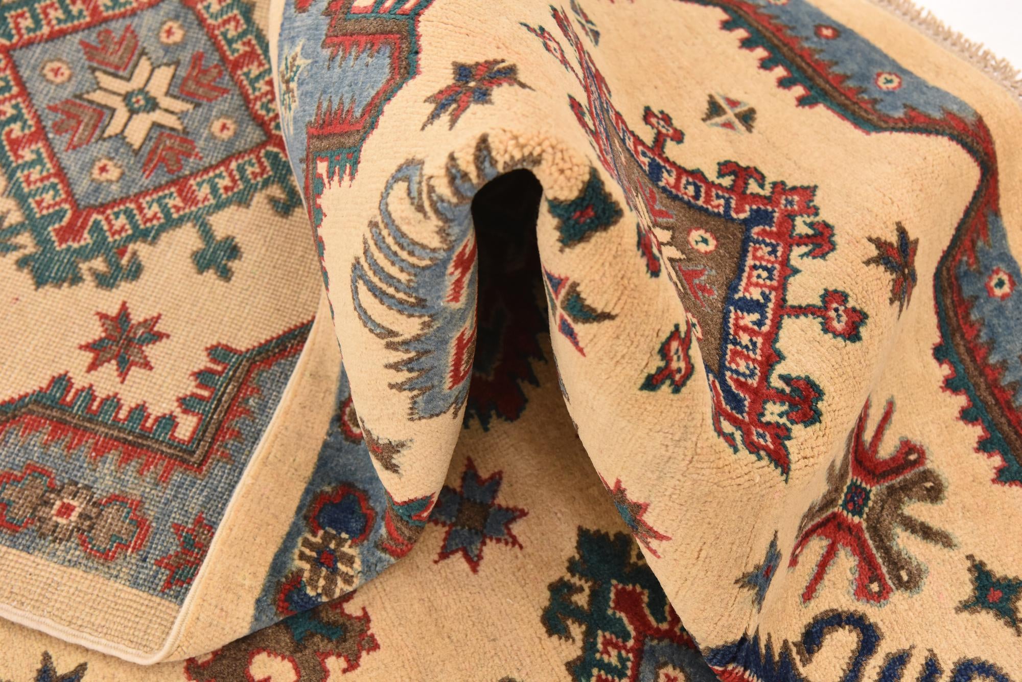 5' 9 x 7' 8 Hand Knotted Kazak Rug