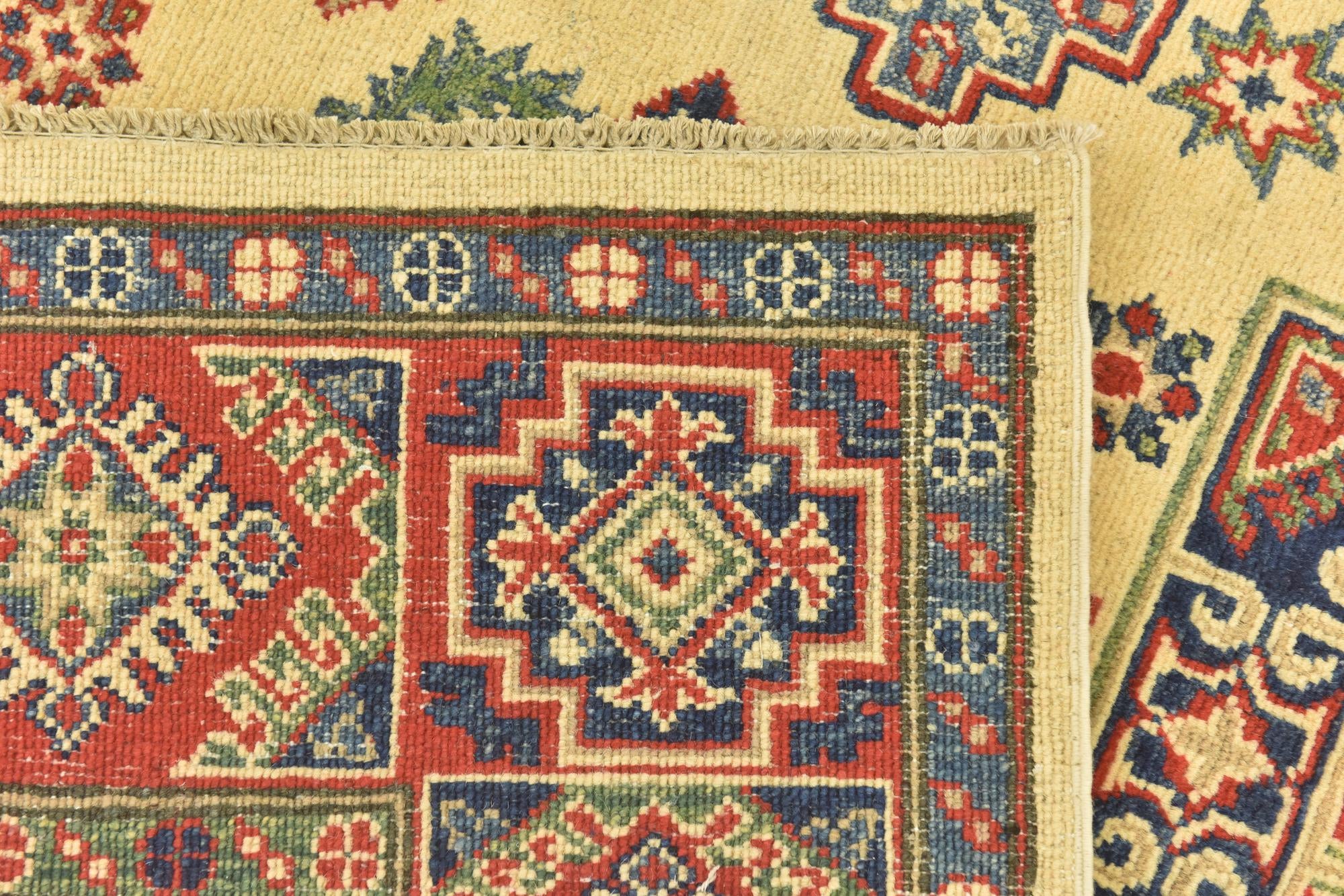5' 6 x 7' 7 Hand Knotted Kazak Rug