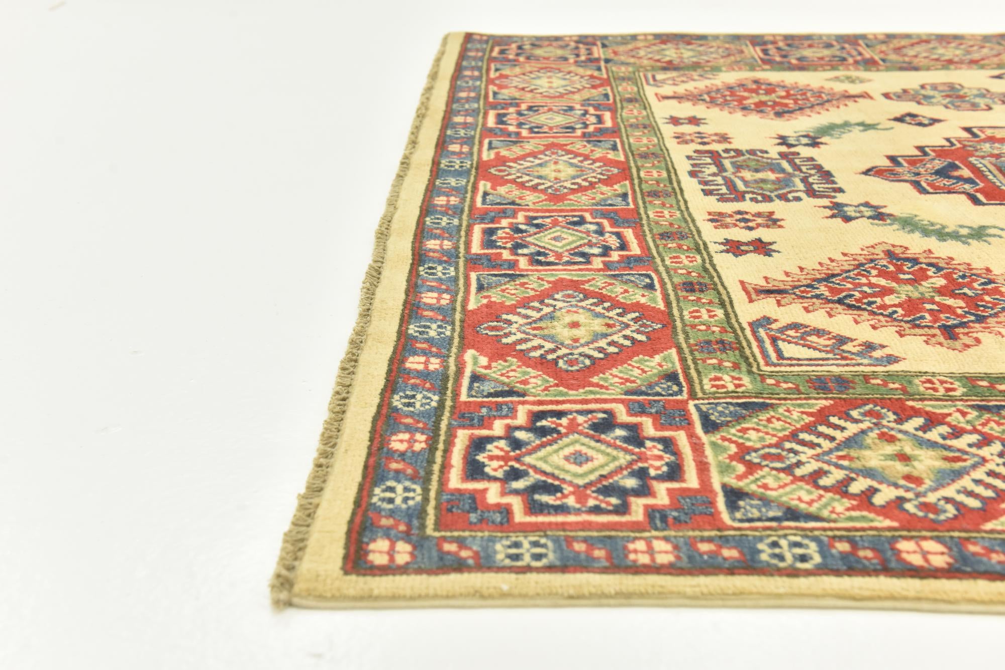 5' 6 x 7' 7 Hand Knotted Kazak Rug