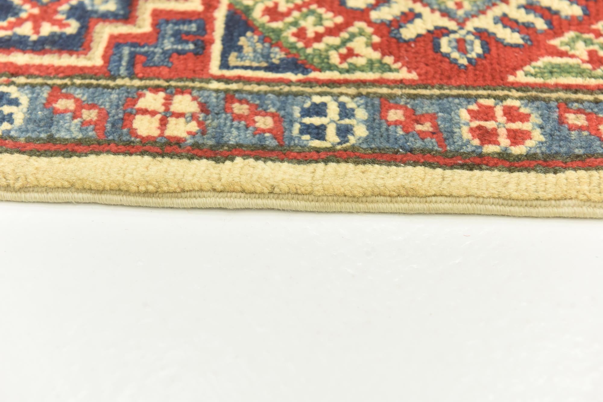 5' 6 x 7' 7 Hand Knotted Kazak Rug
