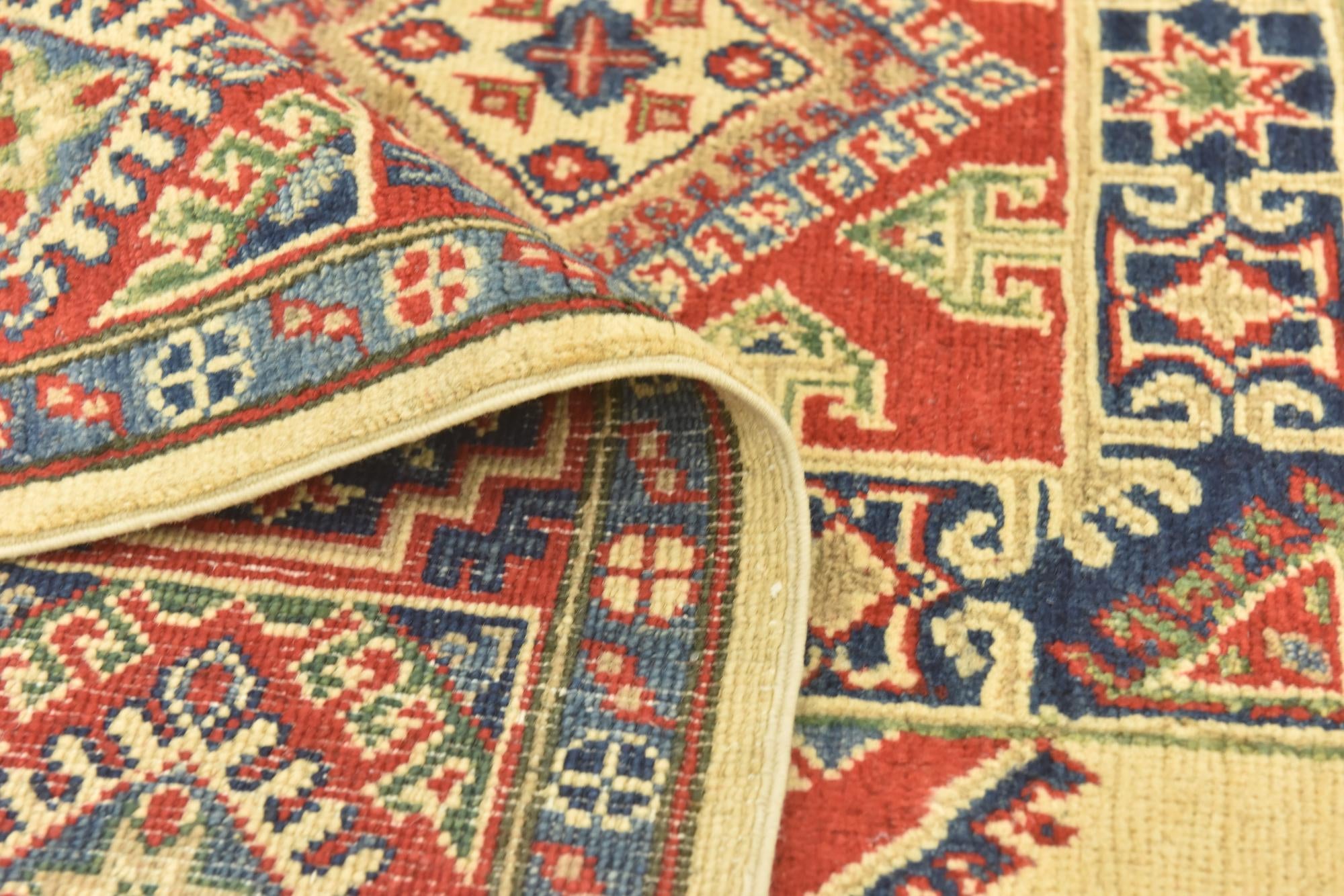 5' 6 x 7' 7 Hand Knotted Kazak Rug