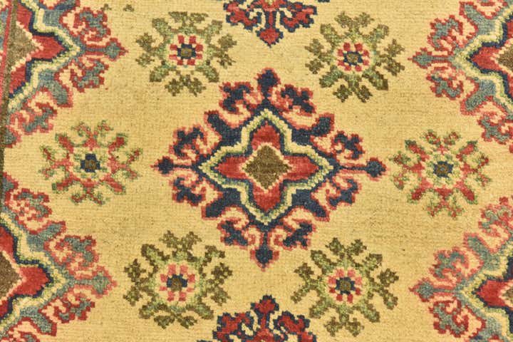 2' 9 x 4' Hand Knotted Kazak Rug