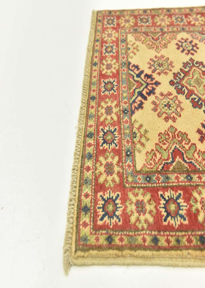 2' 9 x 4' Hand Knotted Kazak Rug