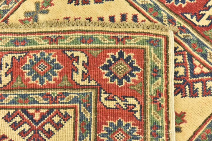 2' 9 x 3' 10 Hand Knotted Kazak Rug