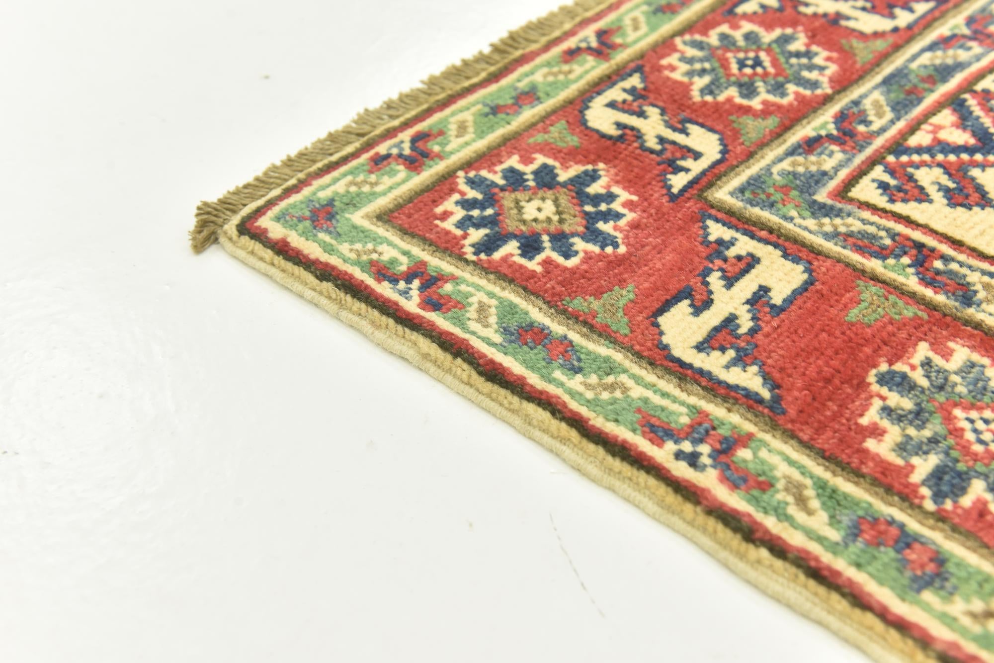 2' 9 x 3' 10 Hand Knotted Kazak Rug