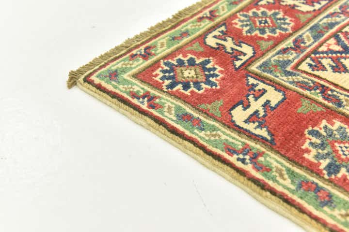 2' 9 x 3' 10 Hand Knotted Kazak Rug