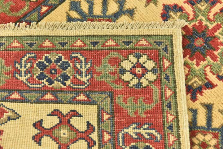 2' 8 x 4' 2 Hand Knotted Kazak Rug