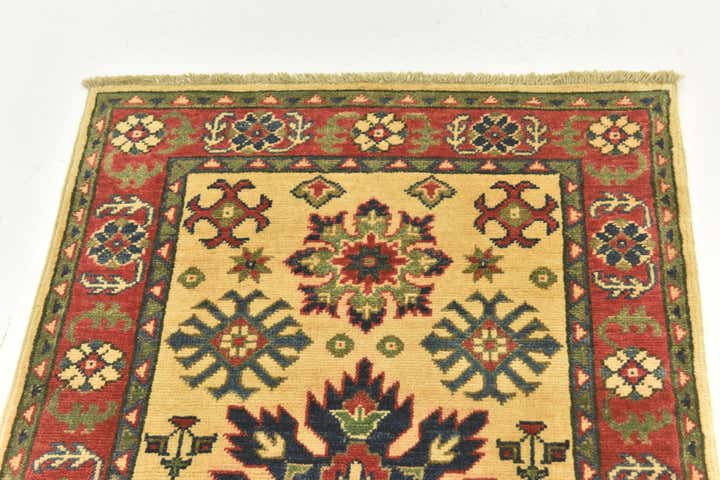 2' 8 x 4' 2 Hand Knotted Kazak Rug