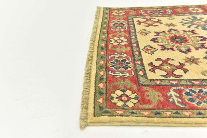 2' 8 x 4' 2 Hand Knotted Kazak Rug