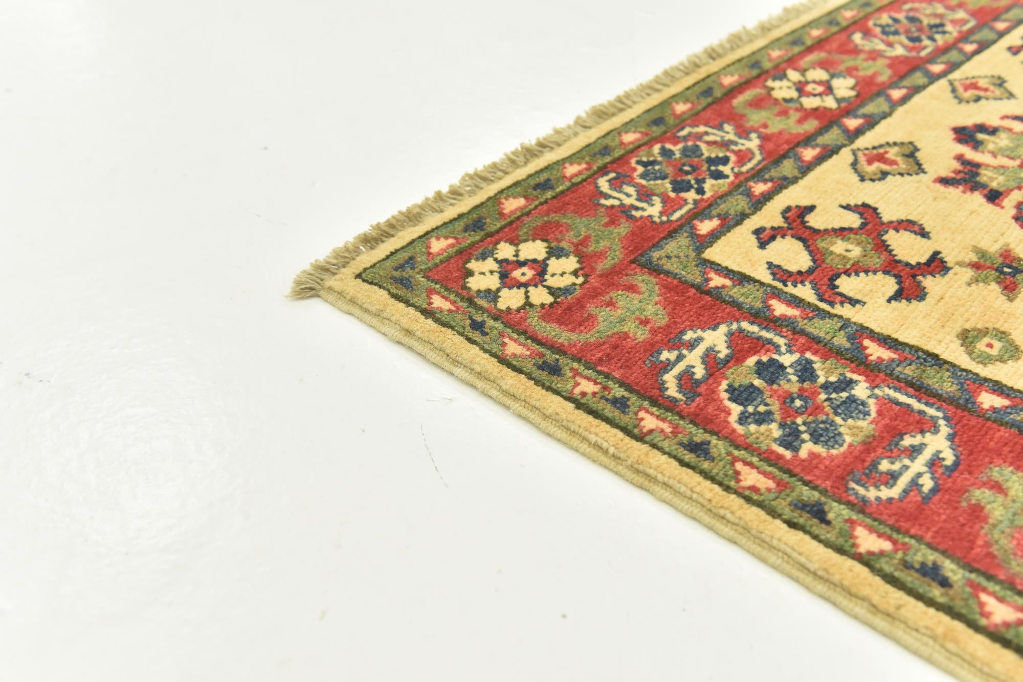 2' 8 x 4' 2 Hand Knotted Kazak Rug
