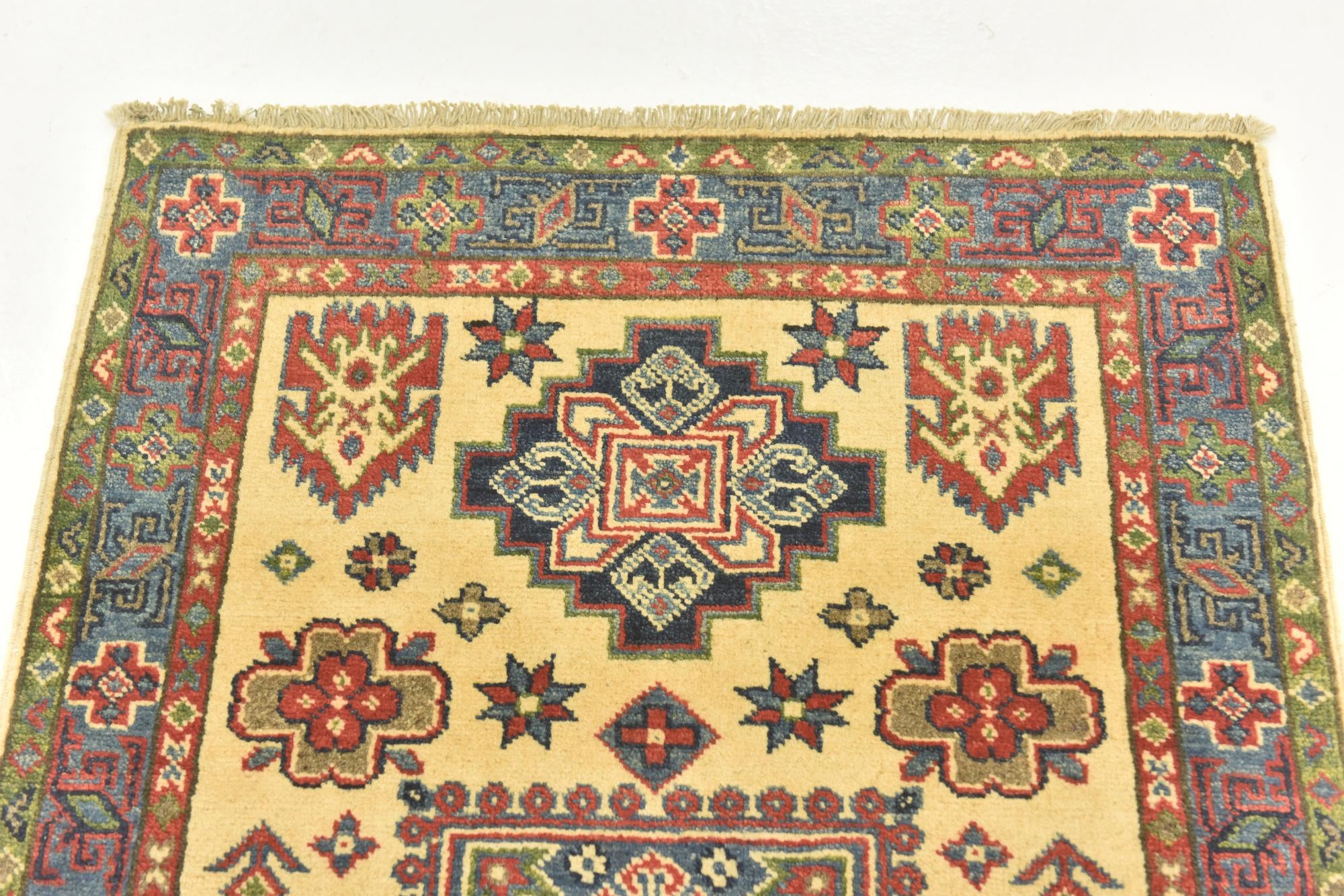 2' 8 x 4' 1 Hand Knotted Kazak Rug