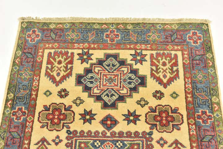 2' 8 x 4' 1 Hand Knotted Kazak Rug