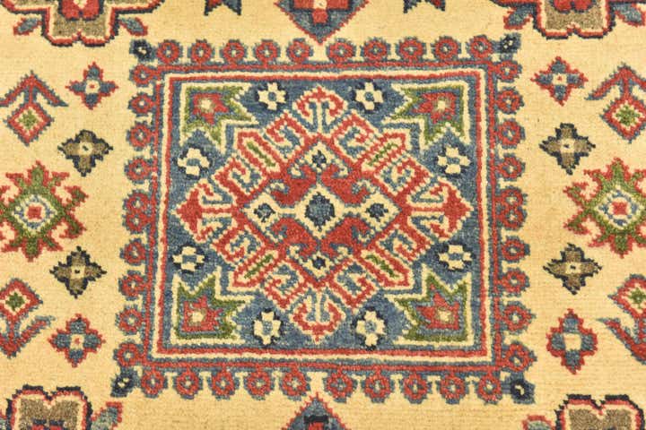 2' 8 x 4' 1 Hand Knotted Kazak Rug