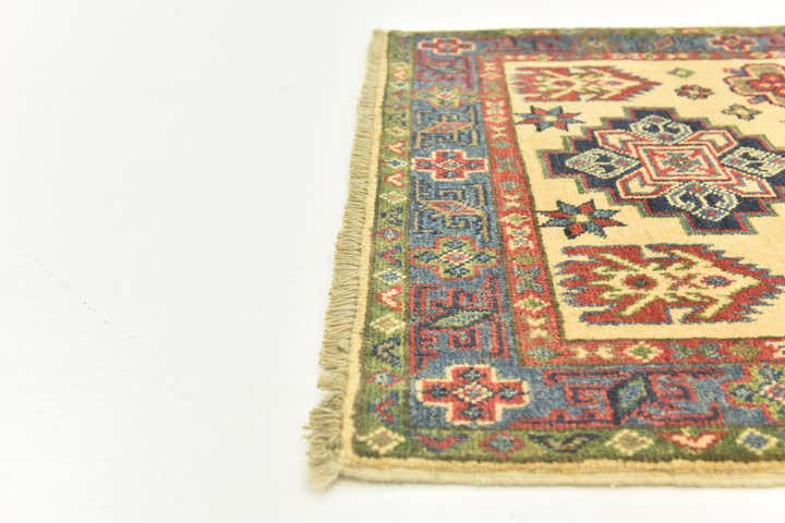 2' 8 x 4' 1 Hand Knotted Kazak Rug