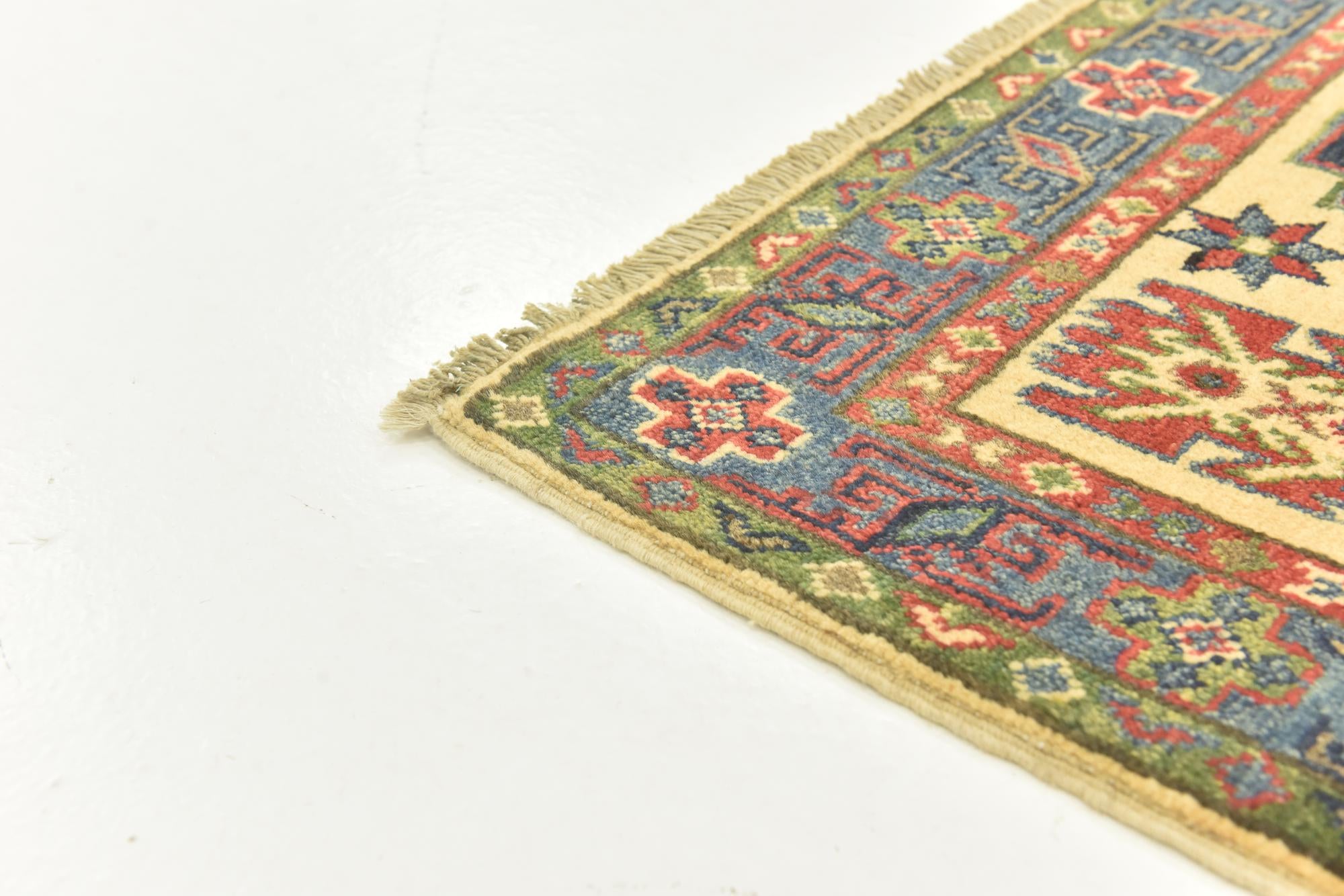 2' 8 x 4' 1 Hand Knotted Kazak Rug