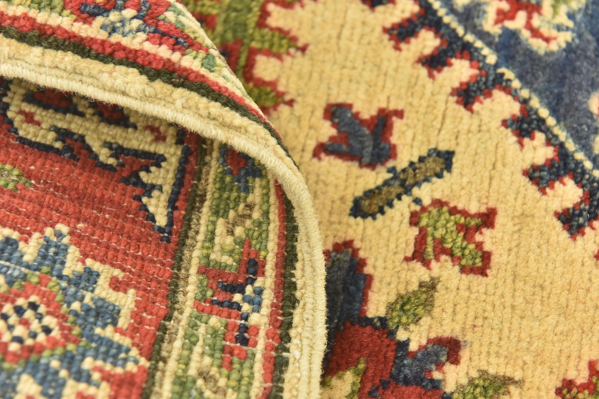 2' 7 x 4' 1 Hand Knotted Kazak Rug