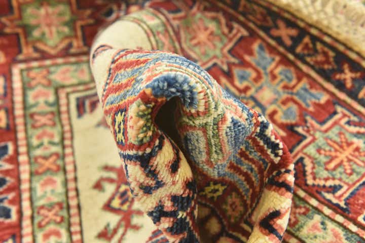 3' 6 x 4' 10 Hand Knotted Kazak Oriental Rug