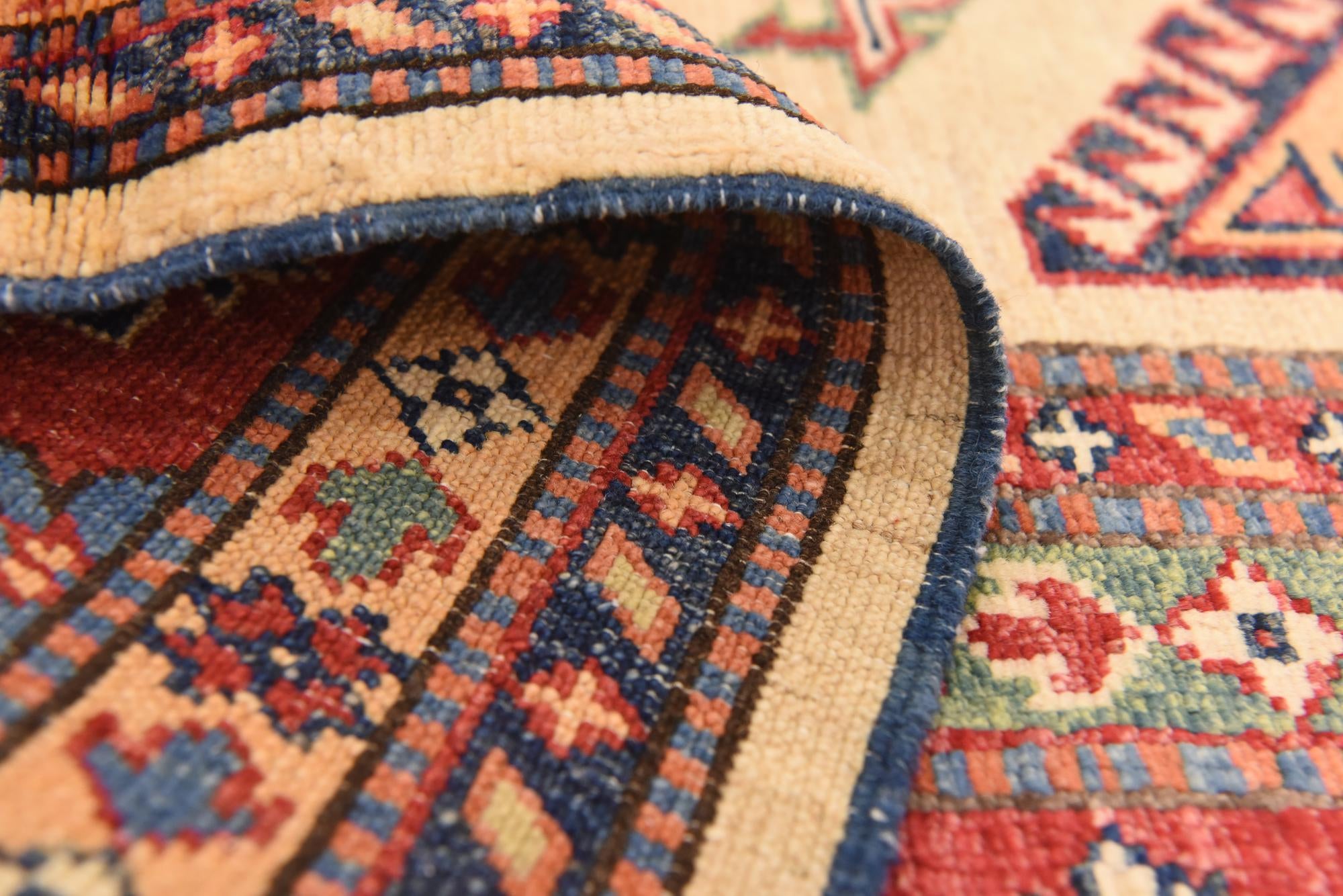 5' 9 x 8' 7 Hand Knotted Kazak Oriental Rug