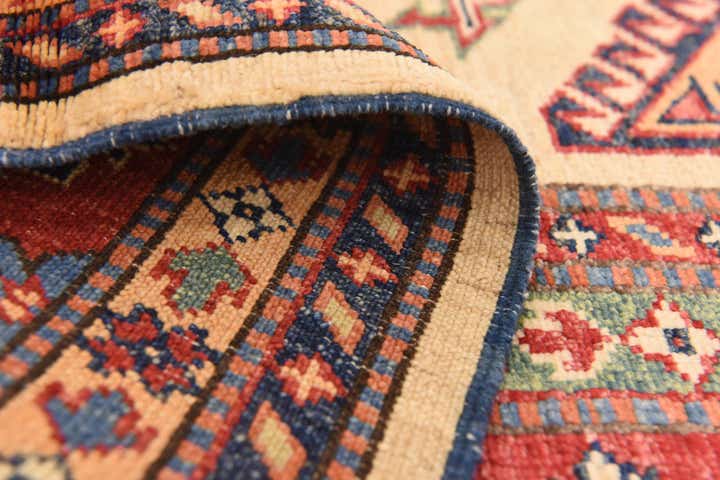 5' 9 x 8' 7 Hand Knotted Kazak Oriental Rug
