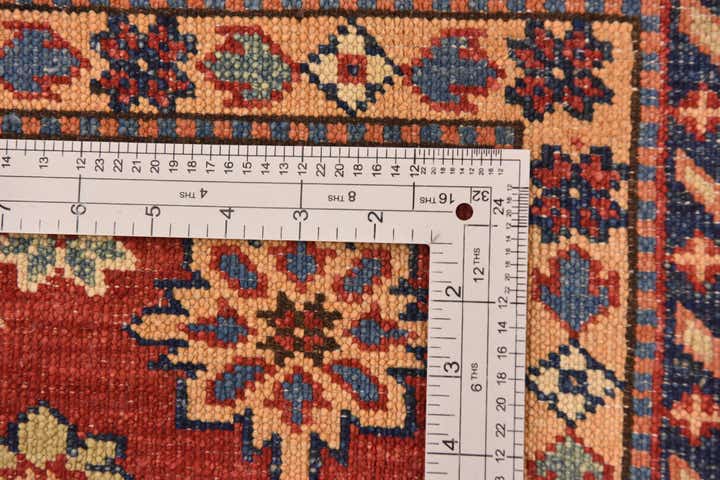 5' 9 x 8' 7 Hand Knotted Kazak Oriental Rug
