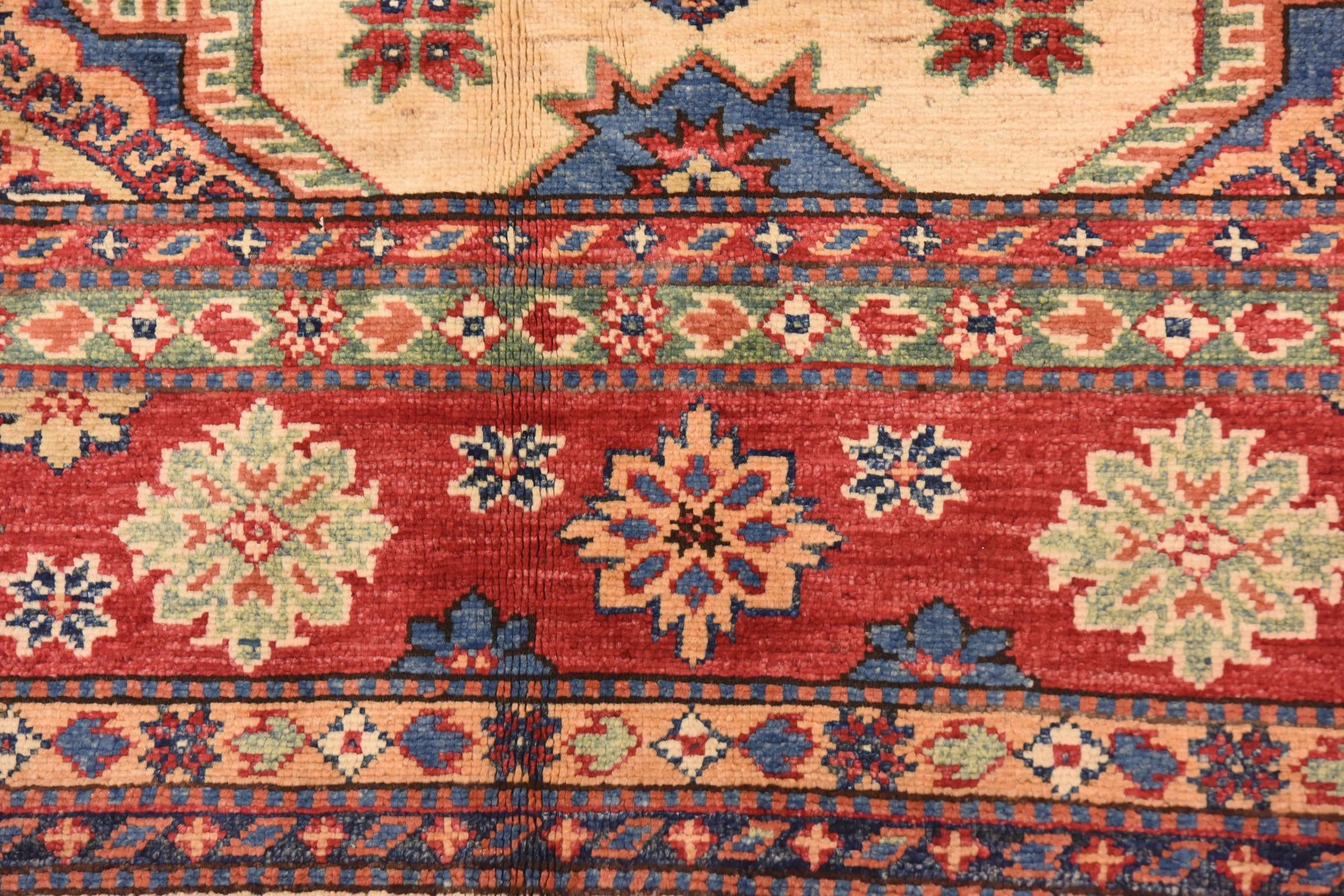 5' 9 x 8' 7 Hand Knotted Kazak Oriental Rug