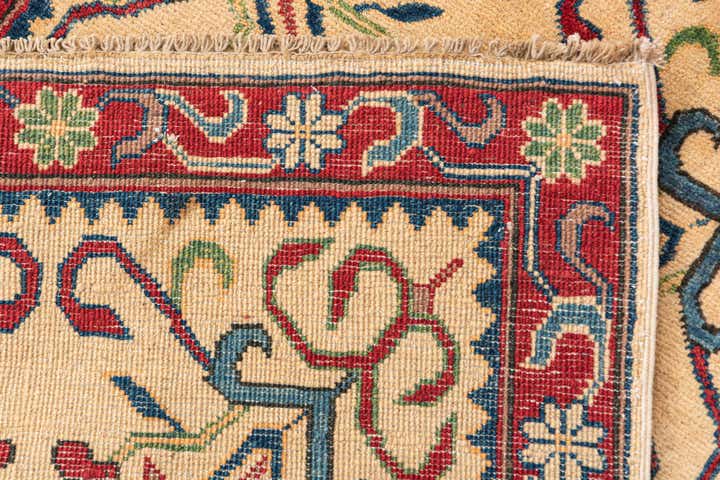 2' 8 x 4' 2 Hand Knotted Kazak Rug