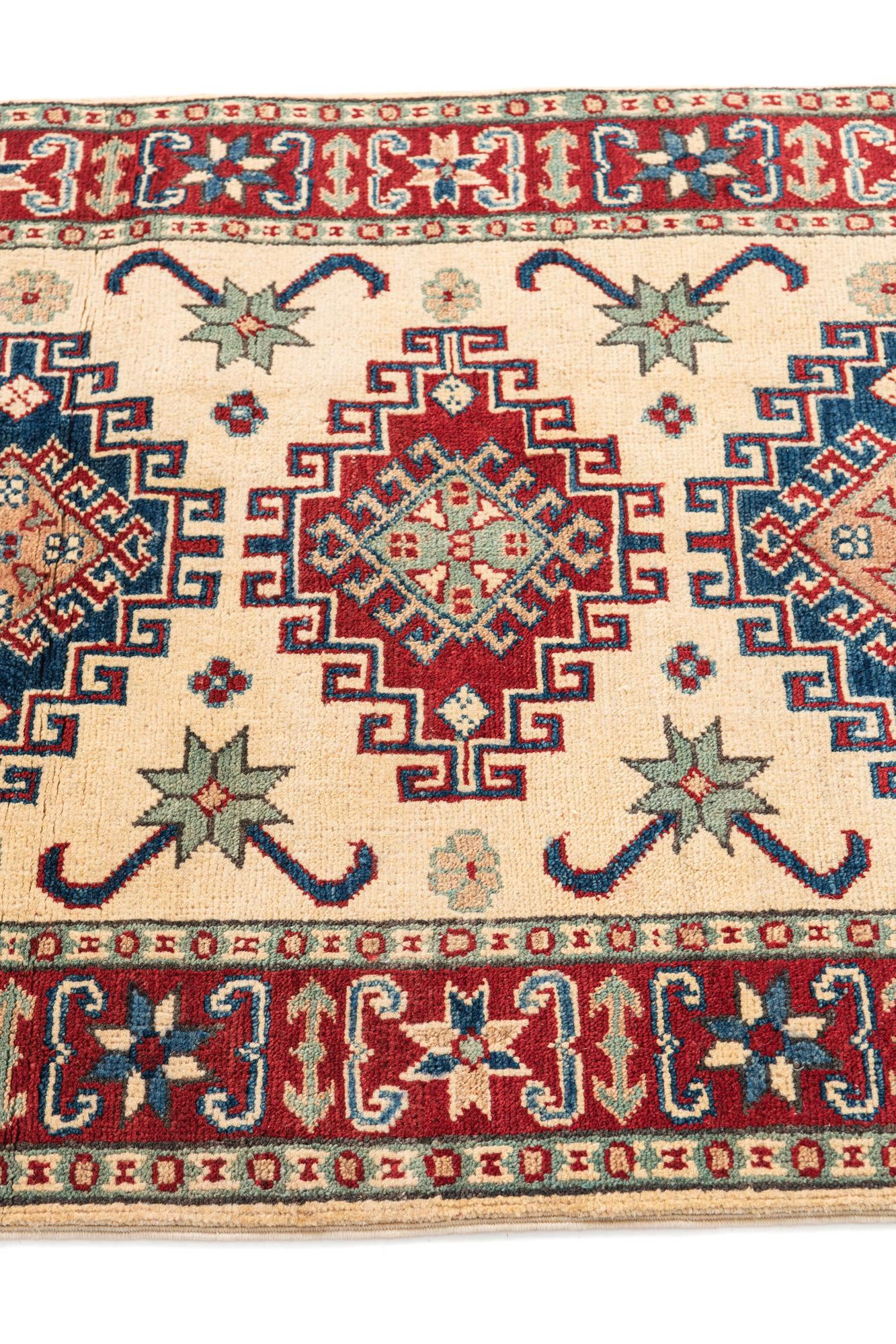 2' 10 x 4' 2 Hand Knotted Kazak Rug