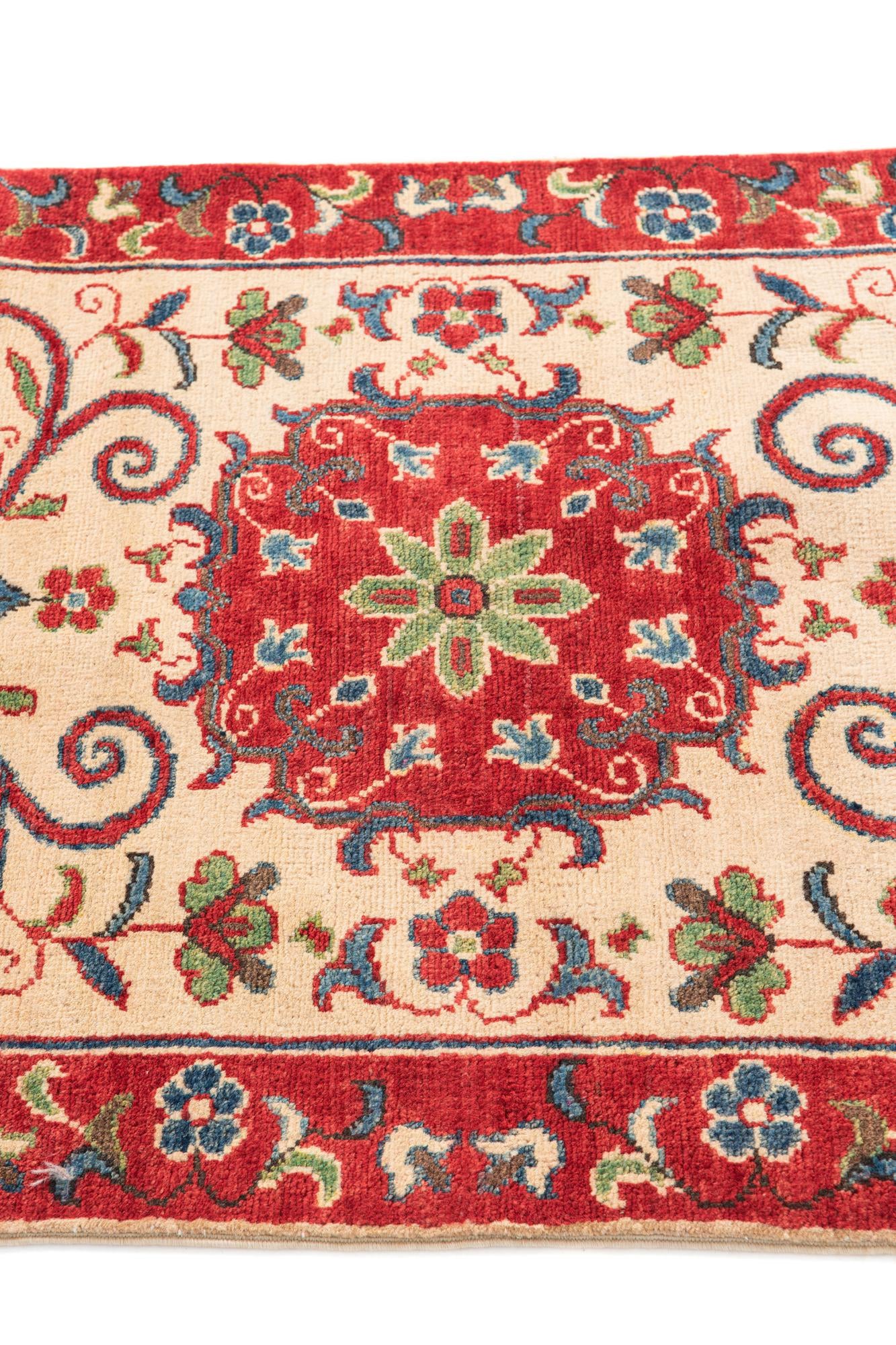 2' 8 x 4' Hand Knotted Kazak Rug