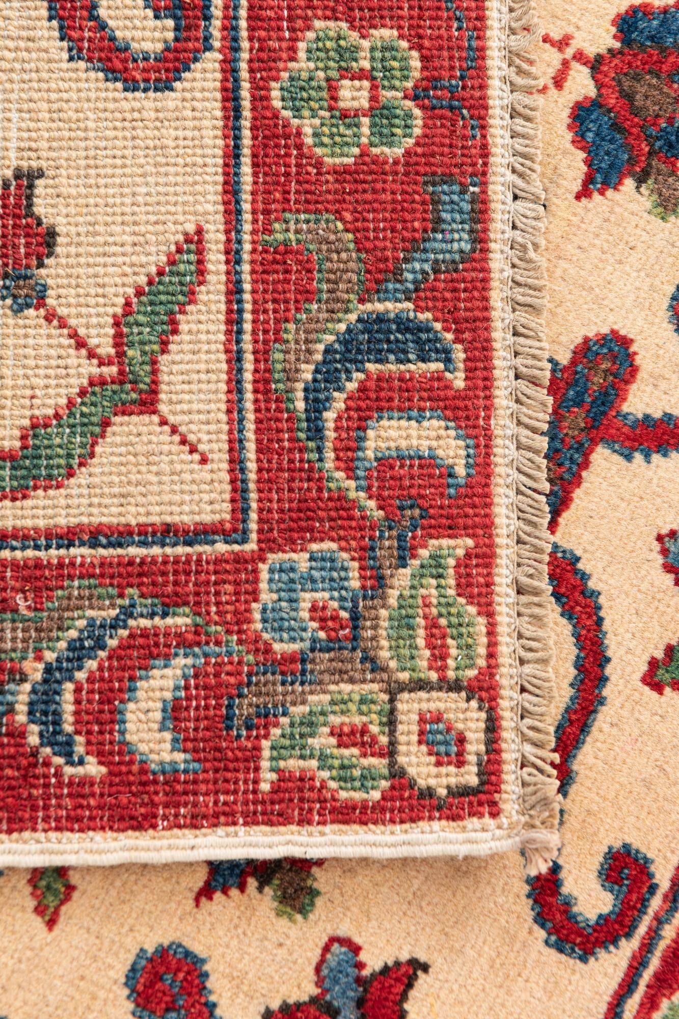 2' 8 x 4' Hand Knotted Kazak Rug