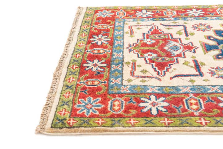 2' 9 x 4' 2 Hand Knotted Kazak Rug