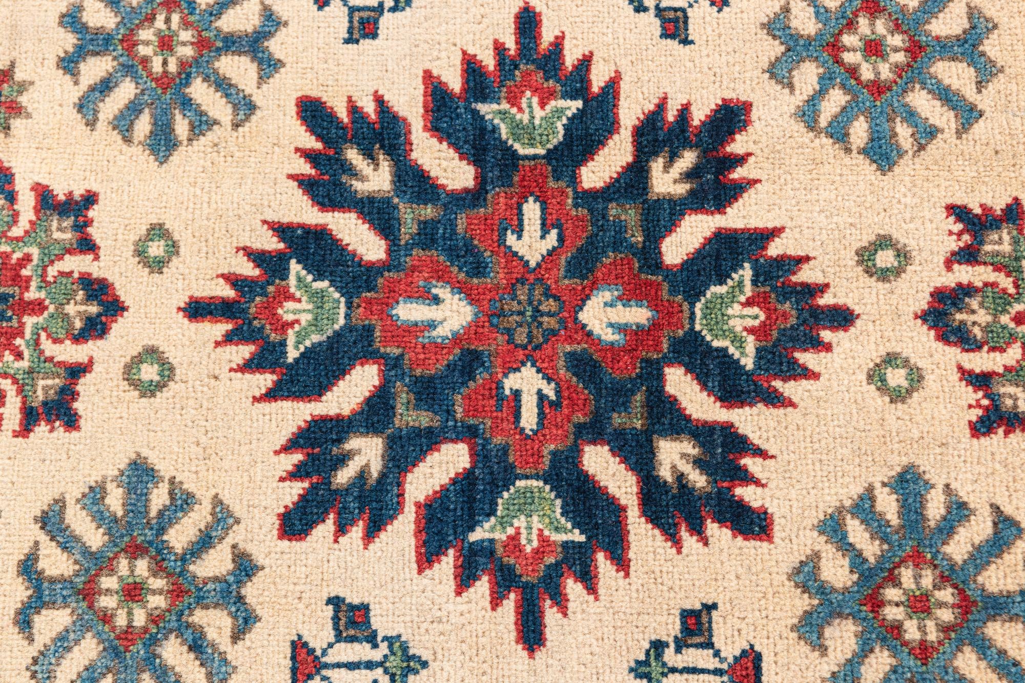 2' 9 x 4' Hand Knotted Kazak Rug