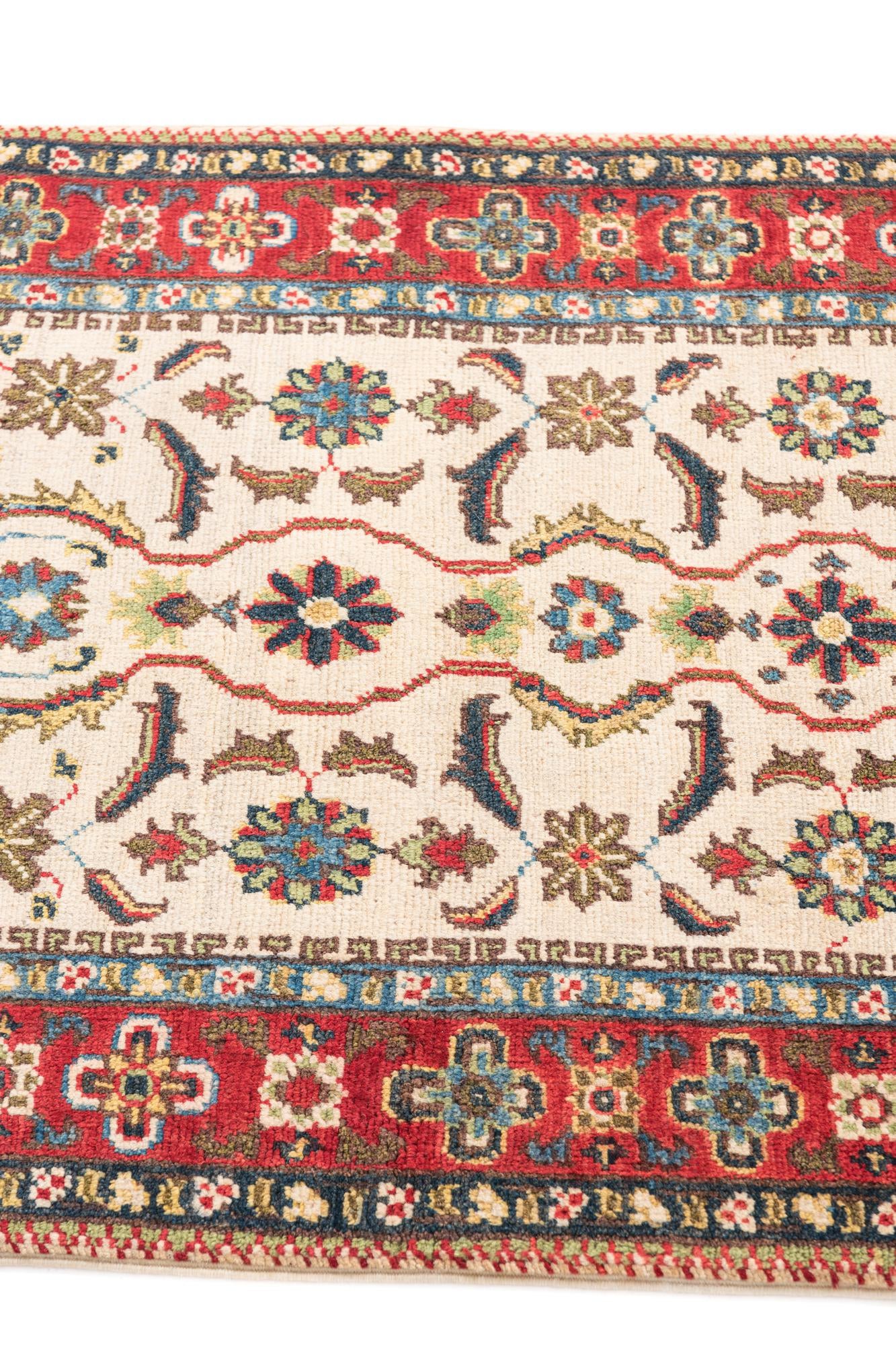 2' 8 x 4' 1 Hand Knotted Kazak Rug