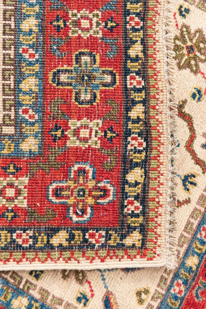 2' 8 x 4' 1 Hand Knotted Kazak Rug