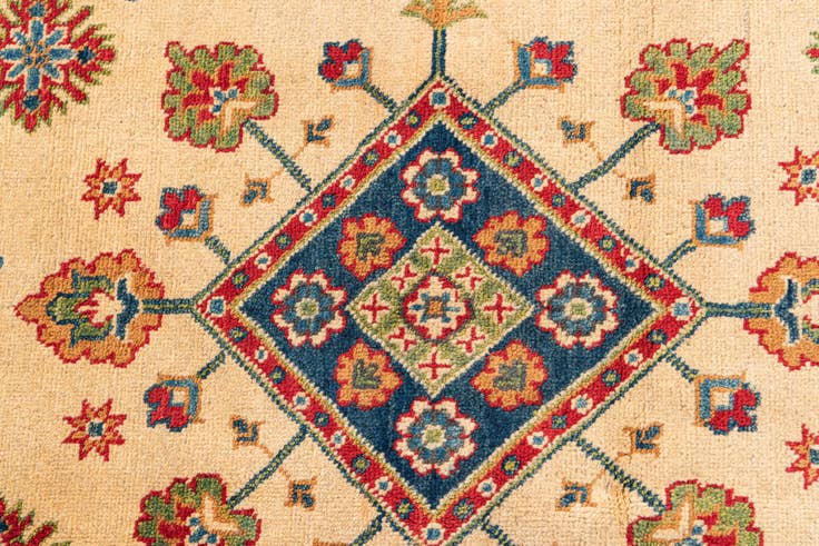 Detail image of 3' 1 x 5' Hand Knotted Kazak Rug