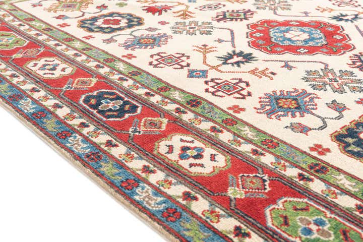 5' 9 x 7' 10 Hand Knotted Kazak Rug