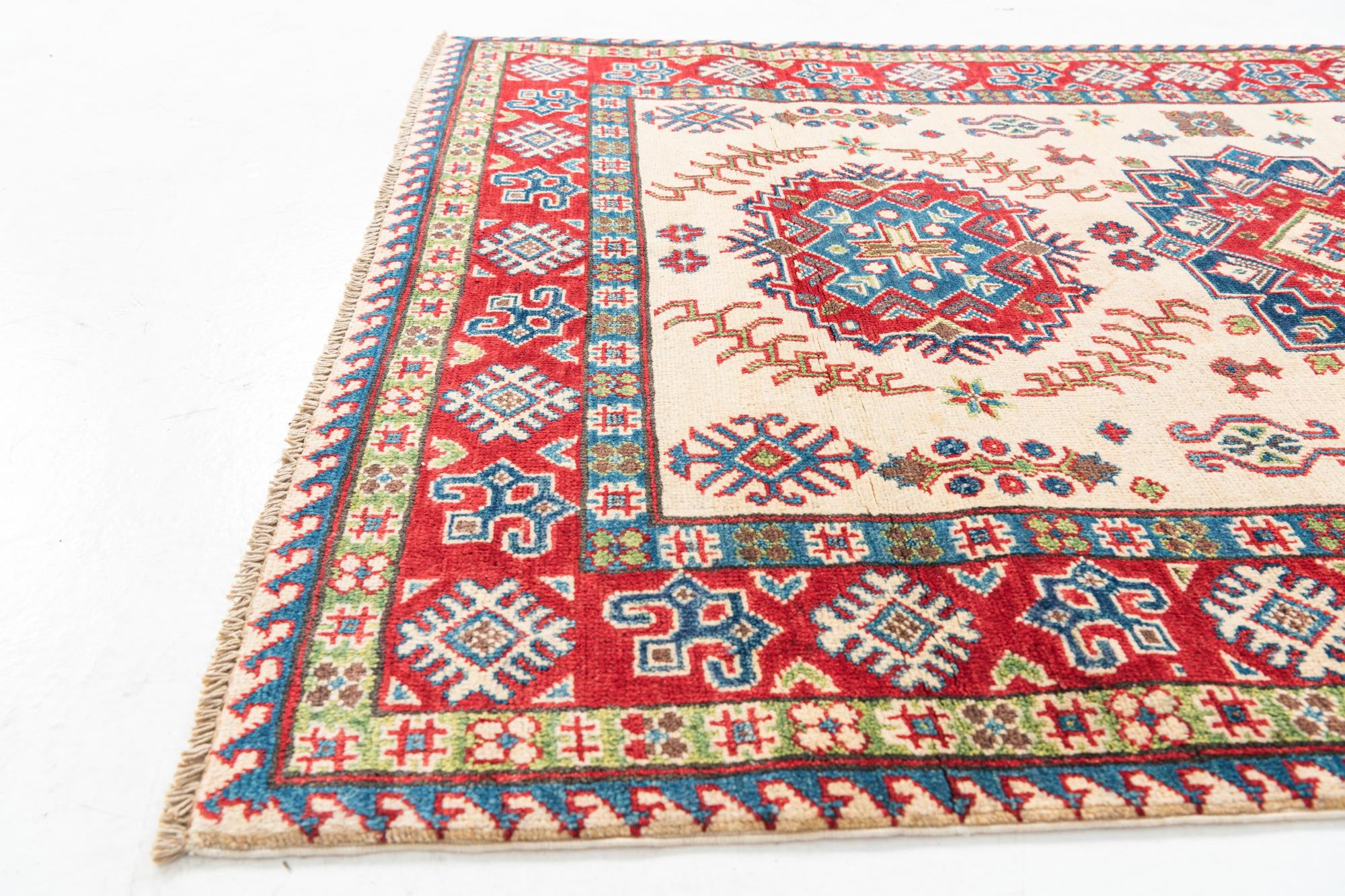 4' 2 x 6' Hand Knotted Kazak Rug