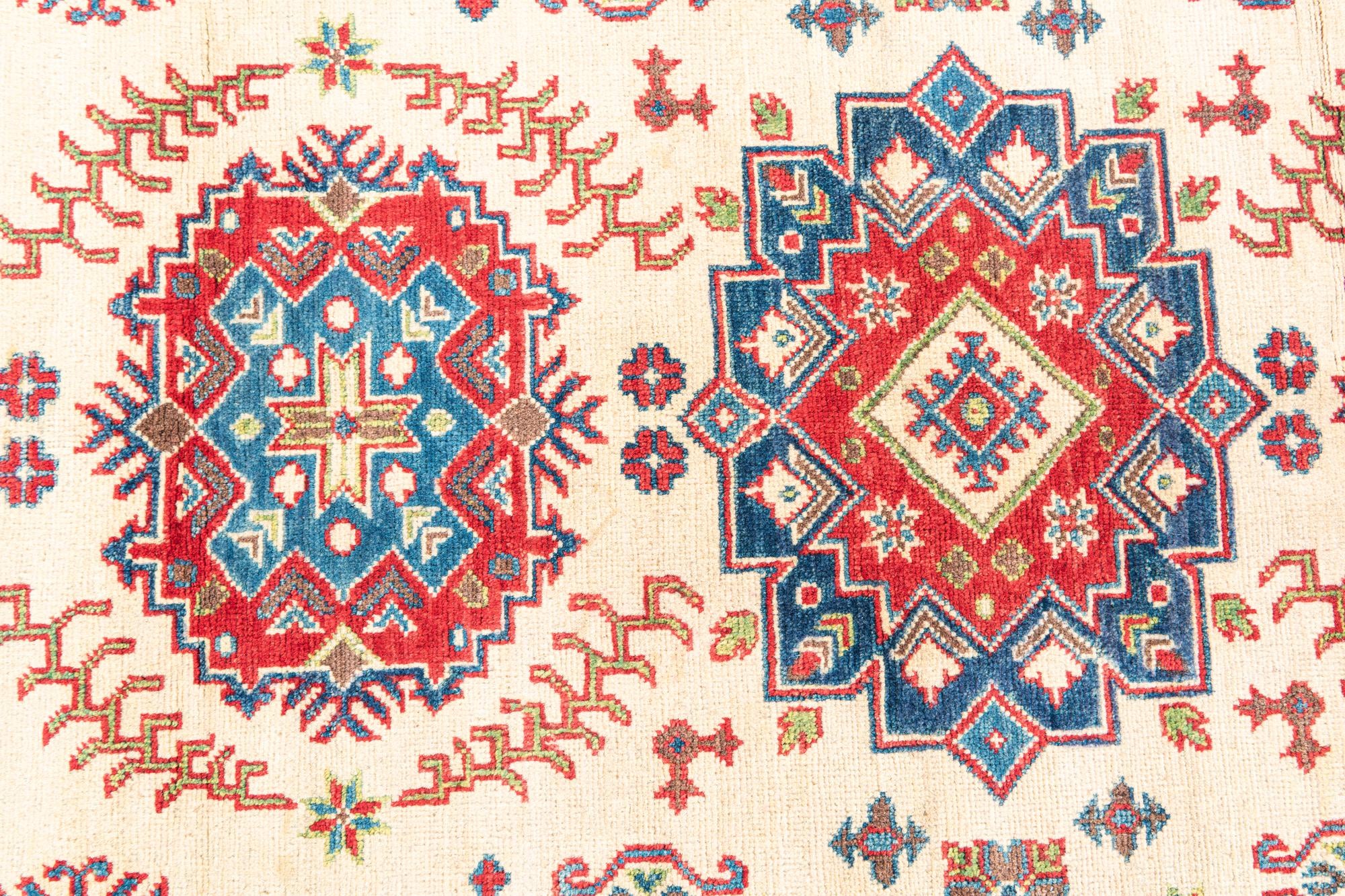 4' 2 x 6' Hand Knotted Kazak Rug
