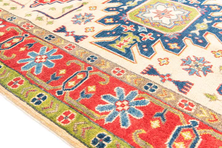 4' 1 x 6' Hand Knotted Kazak Rug