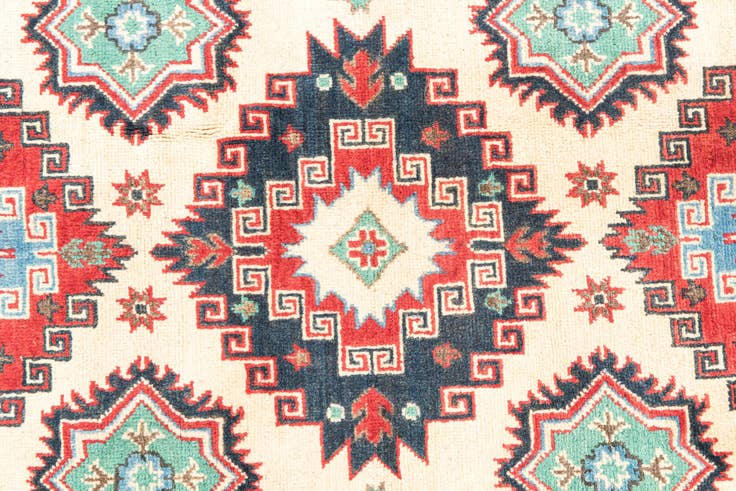 Detail image of 4' x 6' 4 Hand Knotted Kazak Rug