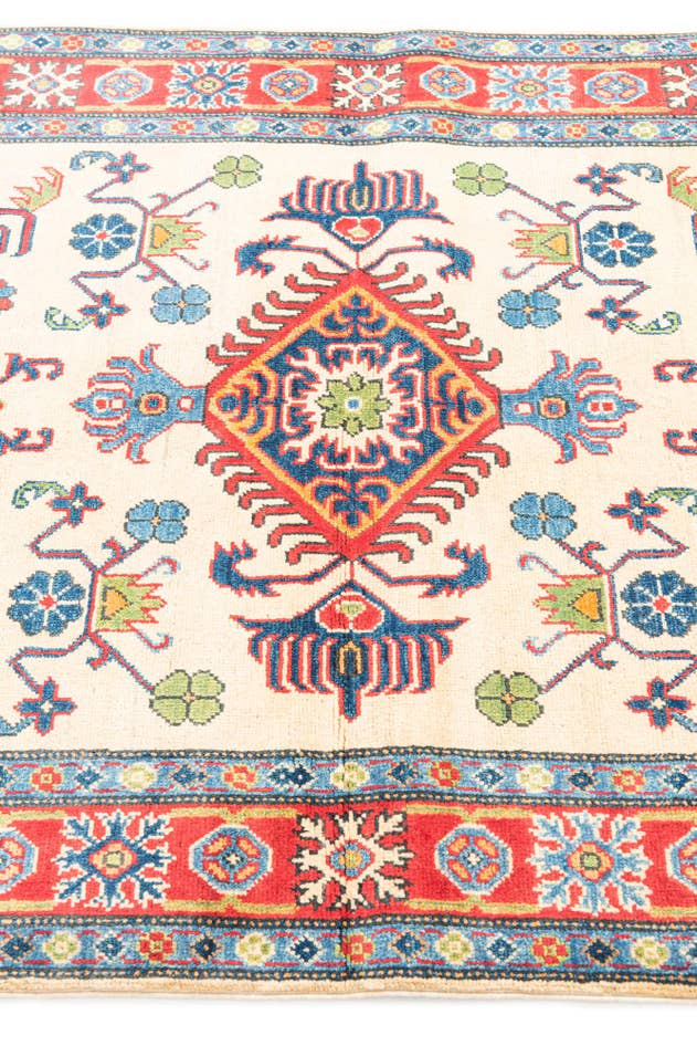 Detail image of 4' x 6' Hand Knotted Kazak Rug