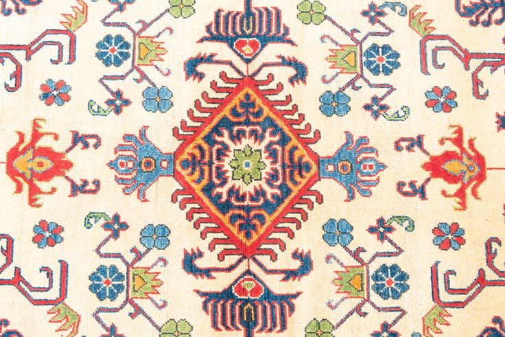 Detail image of 4' x 6' Hand Knotted Kazak Rug